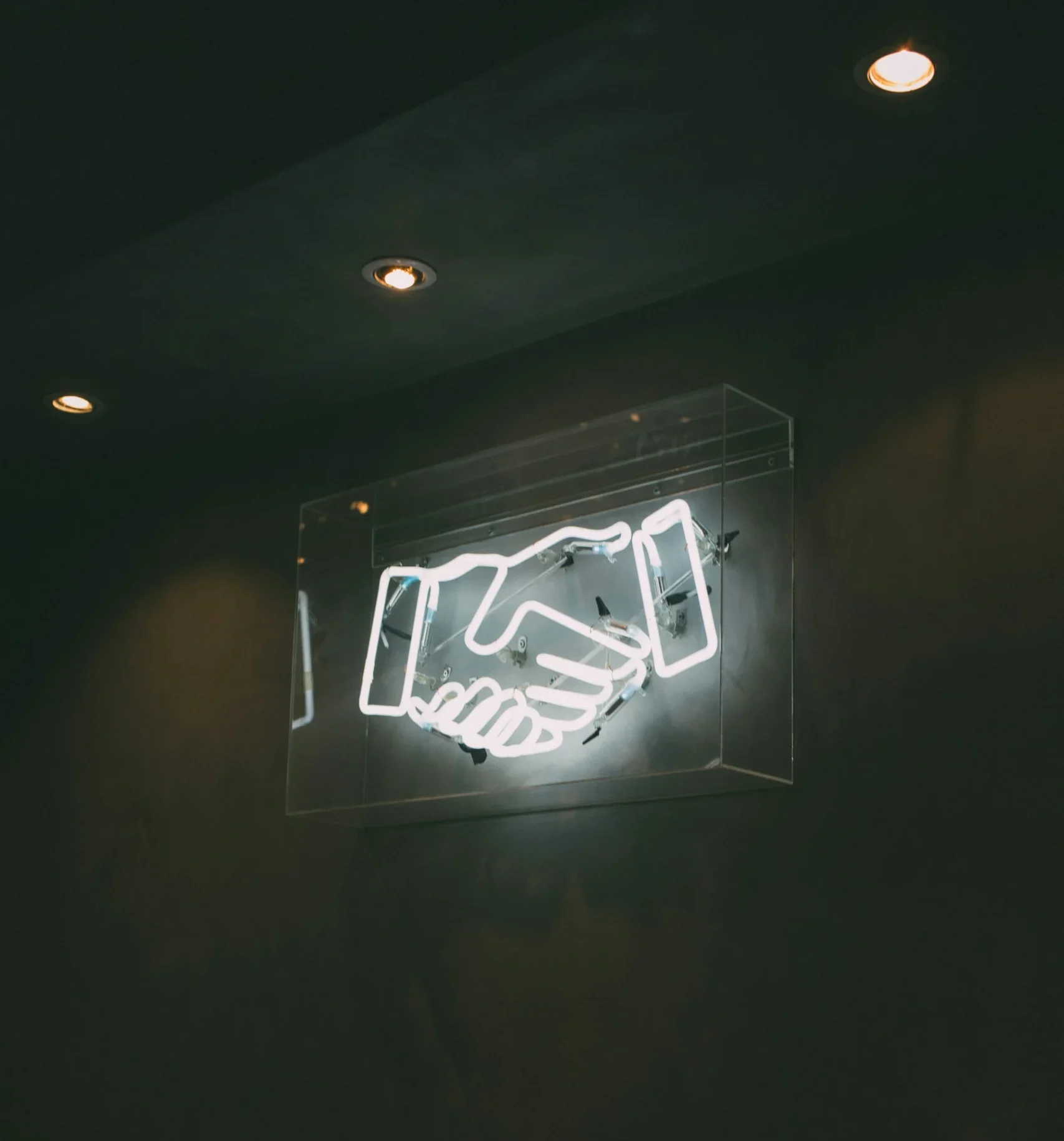 charlesdeluvio AT5vuPoi8vc unsplash scaled e1785950836235